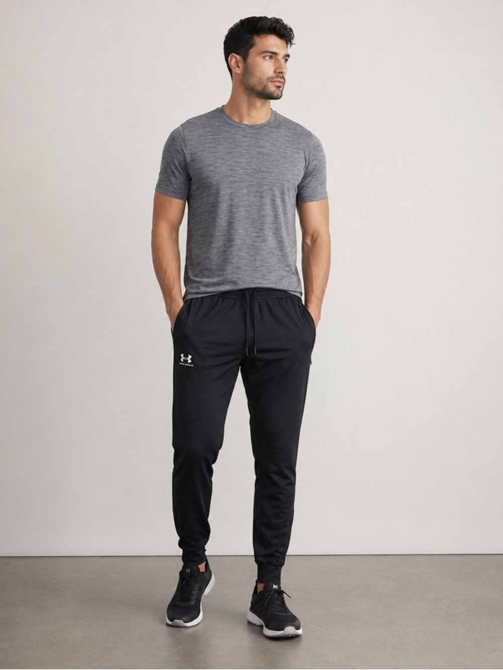 Under Armour Men’s Black Jogger Sweatpants Loose Fit Size M Zip Pockets